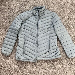 Mountain Hardwear Women's Light Gray Puffer Jacket
